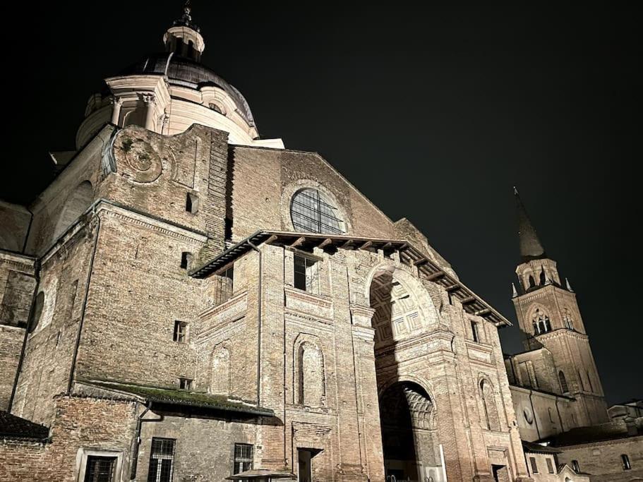Apartment Under The Basilica Of Sant'Andrea Mantova Eksteriør bilde